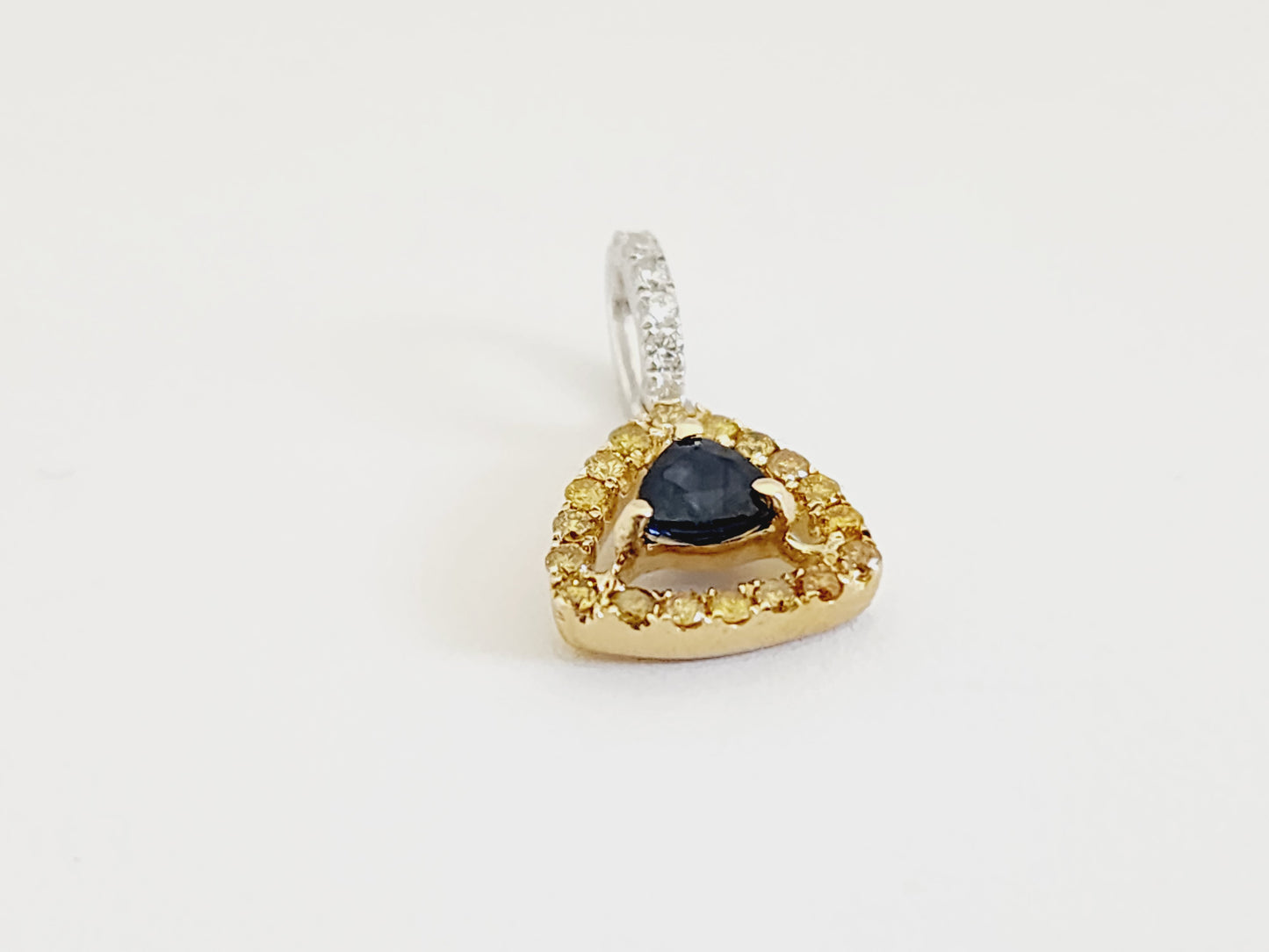 0.35 Carat Sapphire & Diamond Pendant in 18K White Gold