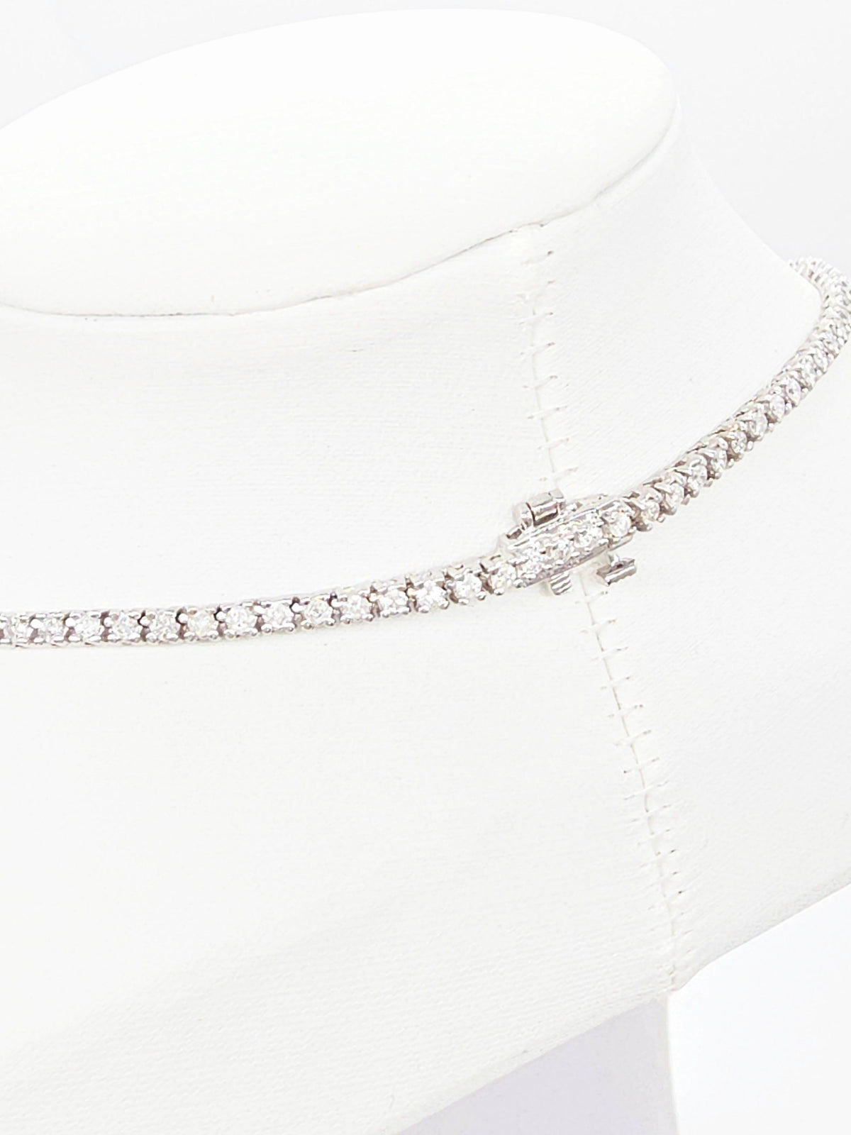 WHOLESALE VALUE, 5.26 Carat Round Natural Diamond Tennis Necklace 14K White 18''