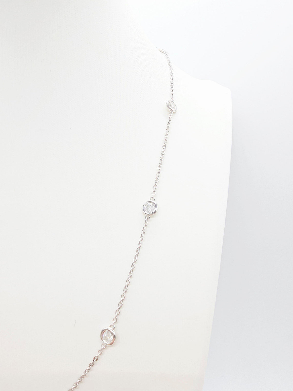 PRICE TO SELL- NO OFFERS, 1.93ct Natural Diamonds 14K White, Station Necklace