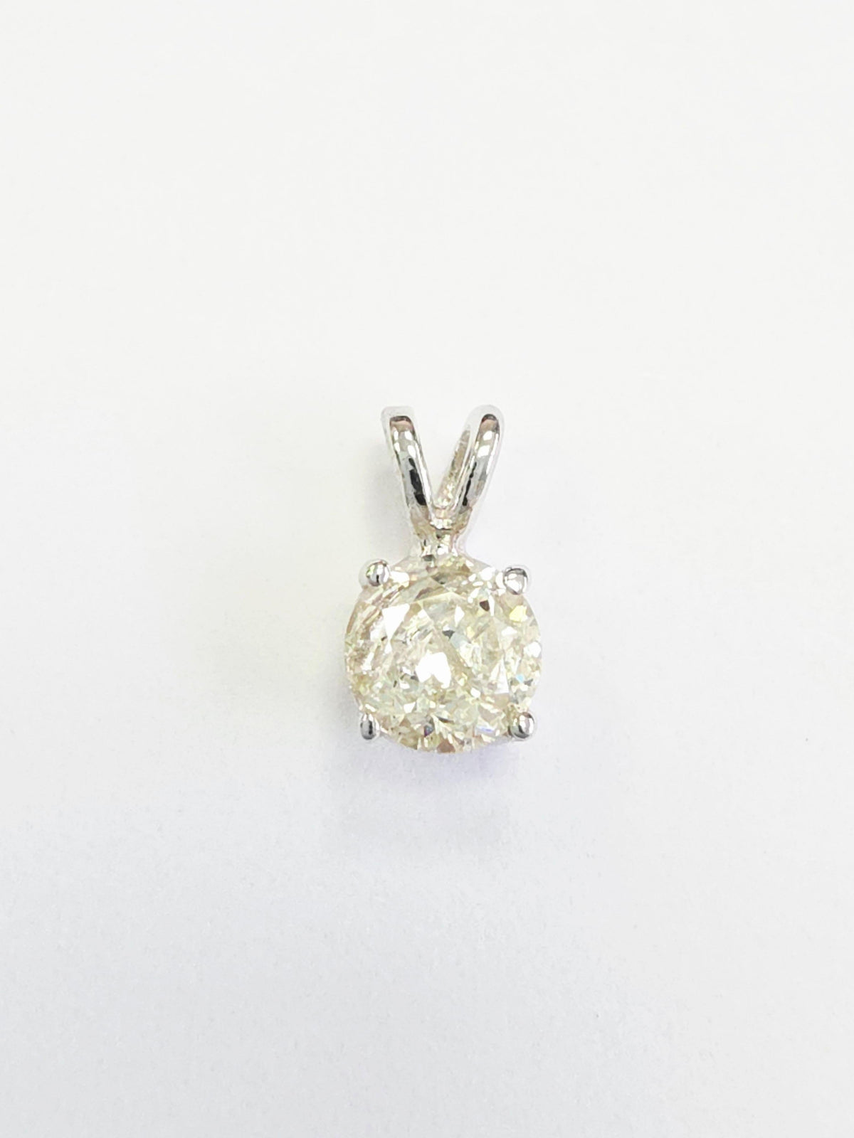 WEEK-LONG BLOWOUT SALE, 0.85 Carat Round Natural Diamond Pendant 14K White