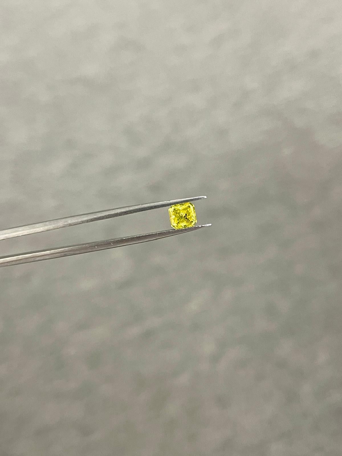 ONE-DAY CLOSEOUT SALE, 0.78 Carat Fancy Vivid Yellow Radiant Loose Diamond