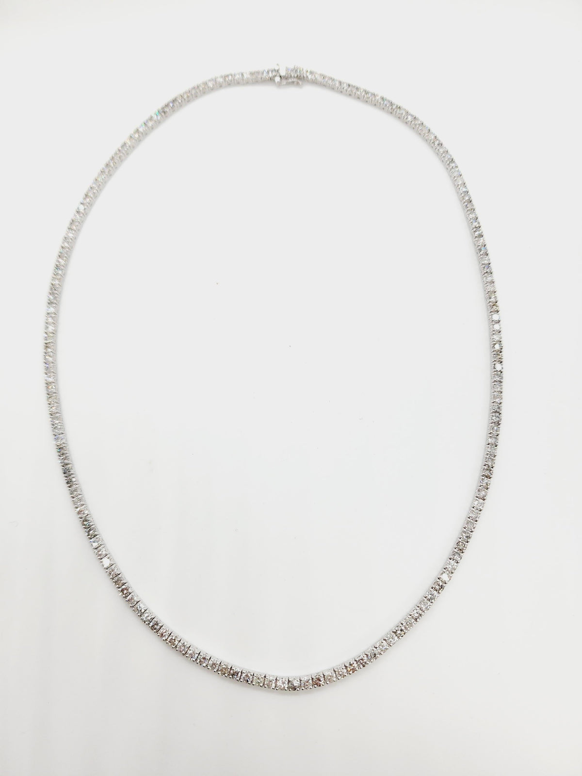 WHOLESALE VALUE, 15.03 carat Diamond Tennis Necklace 14 karat White Gold 18''