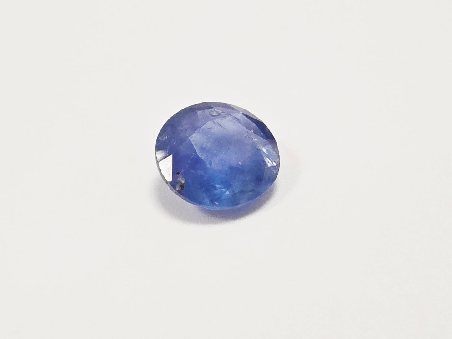 5.43 ct Natural Round Shape Blue Sapphire