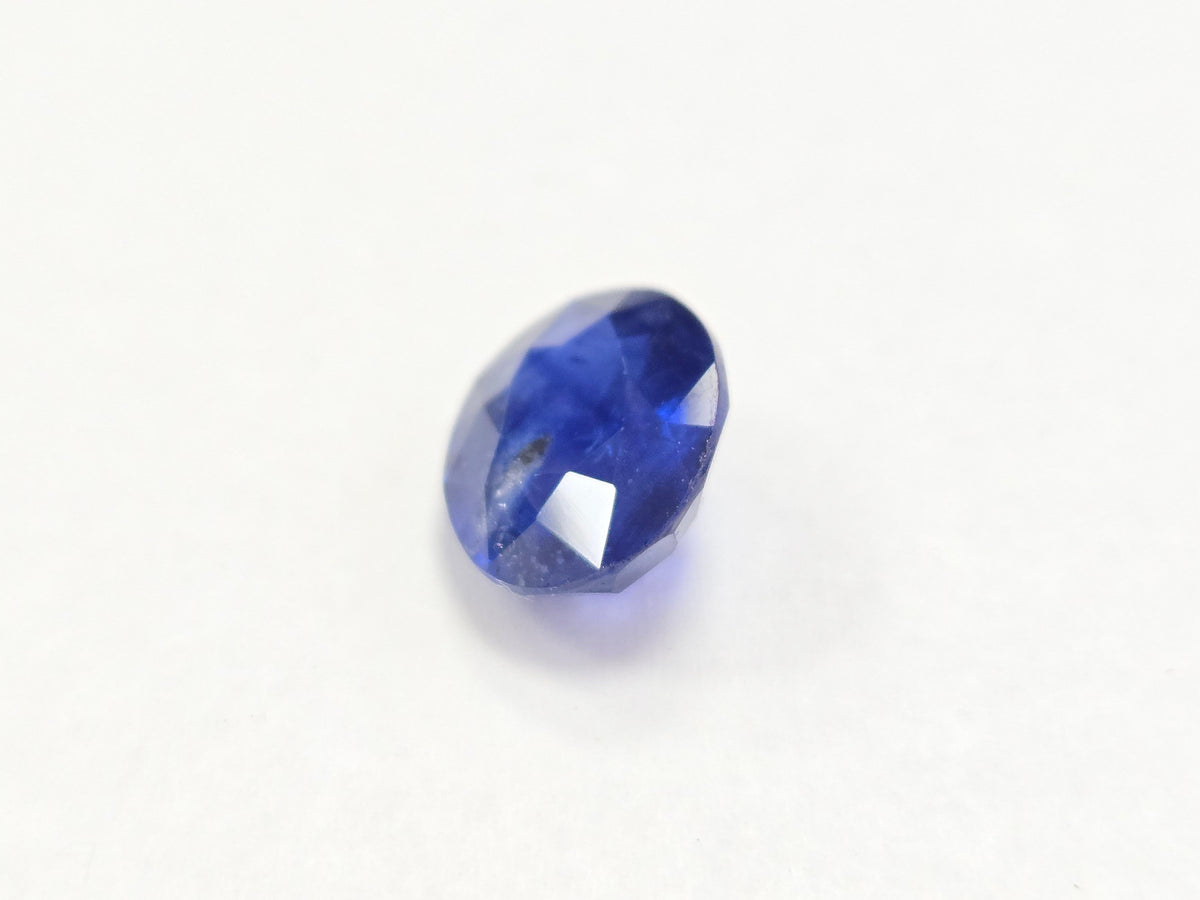 GIA CLEARANCE, 6.44 Carat Natural Blue Sapphire Oval Shape