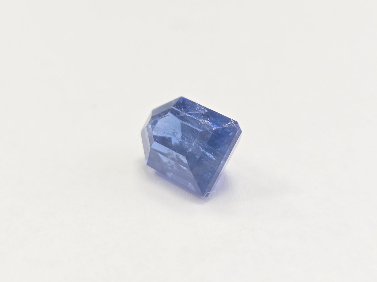 STOCK CLEARANCE GIA, 4.69 Carat Natural Sapphire Pentagonal Step Cut