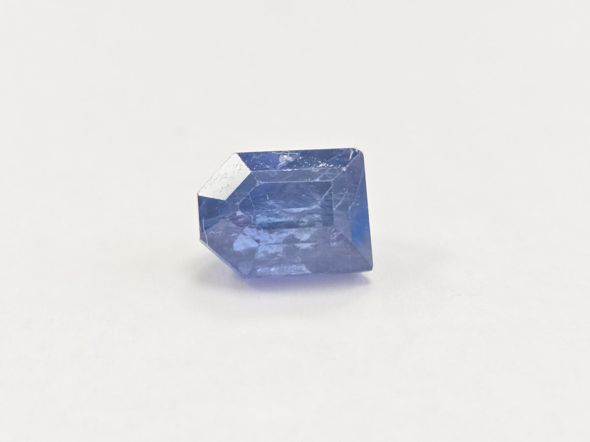 STOCK CLEARANCE GIA, 4.69 Carat Natural Sapphire Pentagonal Step Cut