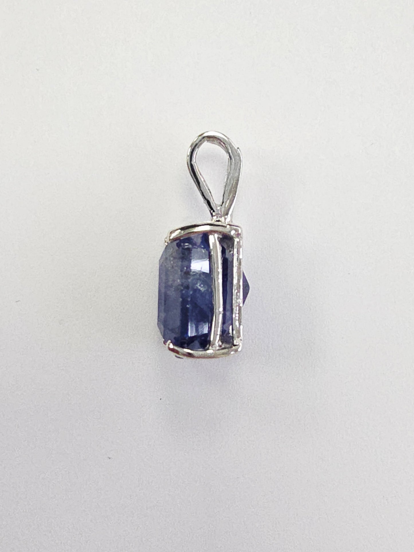8.02 Carats Radiant Shape Natural Blue Sapphire Pendant