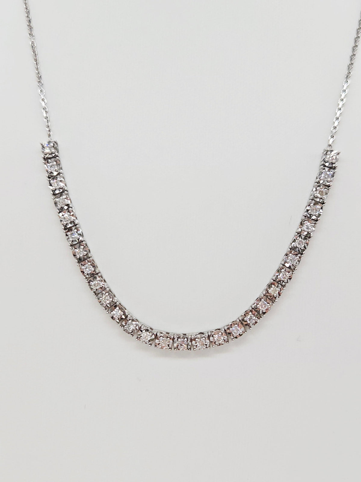 STOCK CLEARANCE, 0.82ct Diamond Mini Illusion Necklace in 14K White Gold 18"