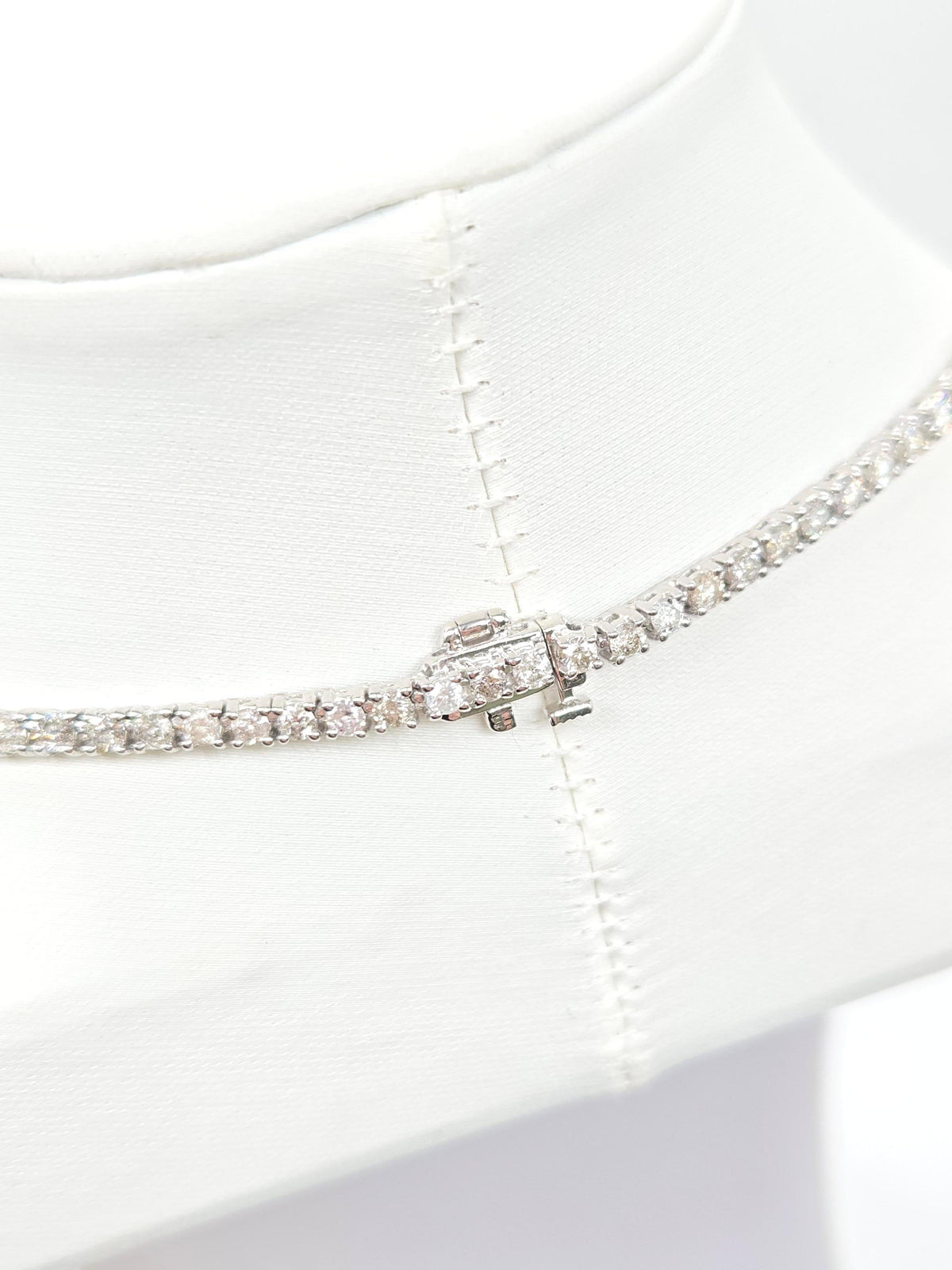 9.50 cts Natural Diamond Tennis Necklace in 14k White Gold