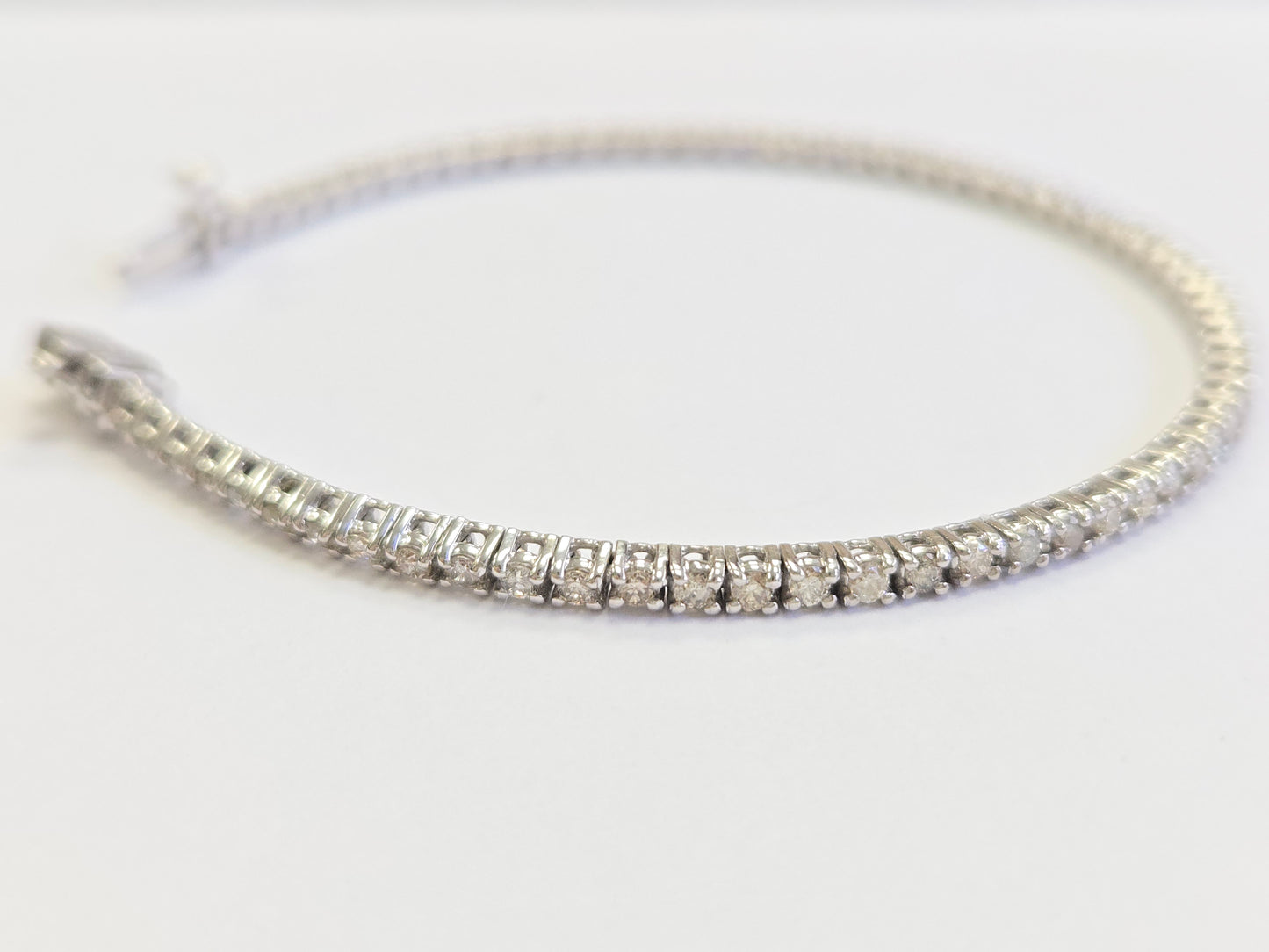 1.92 Carat Natural Diamond Tennis Bracelet 14 Karat White Gold