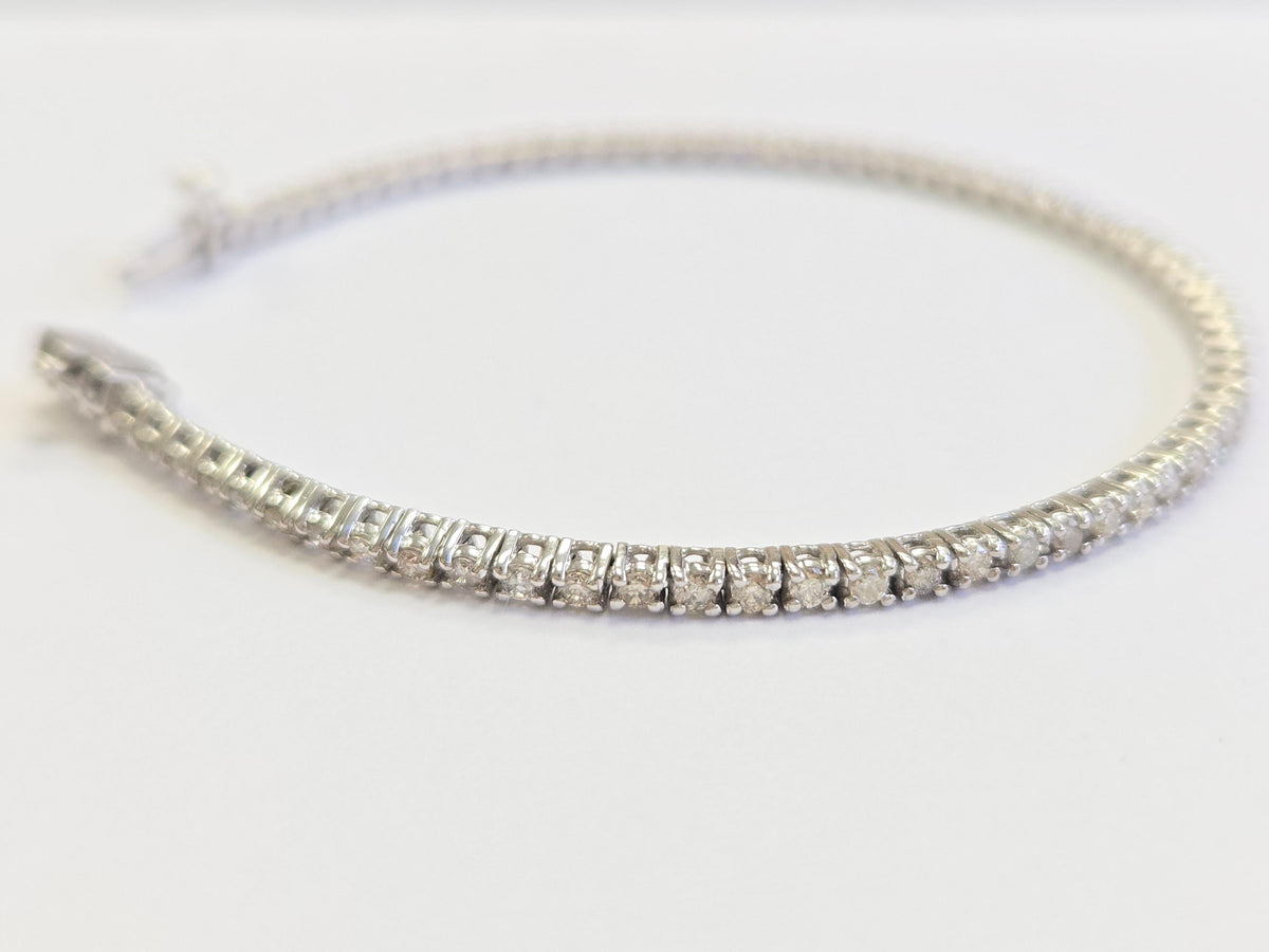 CLEARANCE, 1.92ct Diamond Tennis Bracelet in 14k White Gold