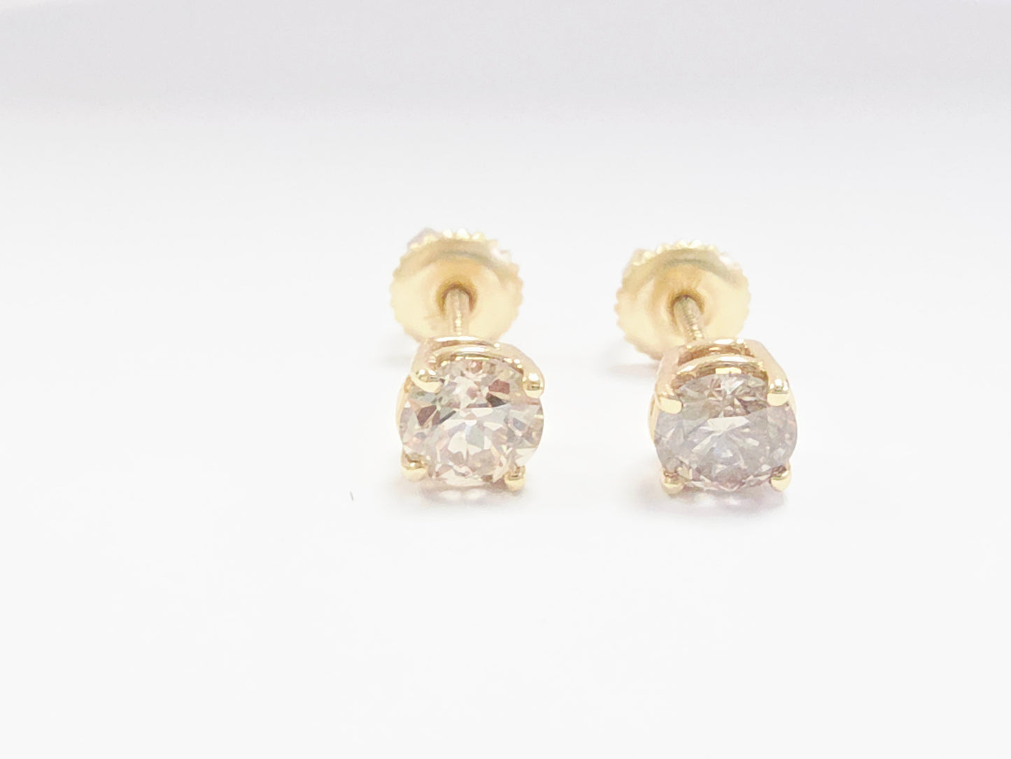 1.10 Carat Natural Round Diamond Studs Yellow Gold 14 Karat