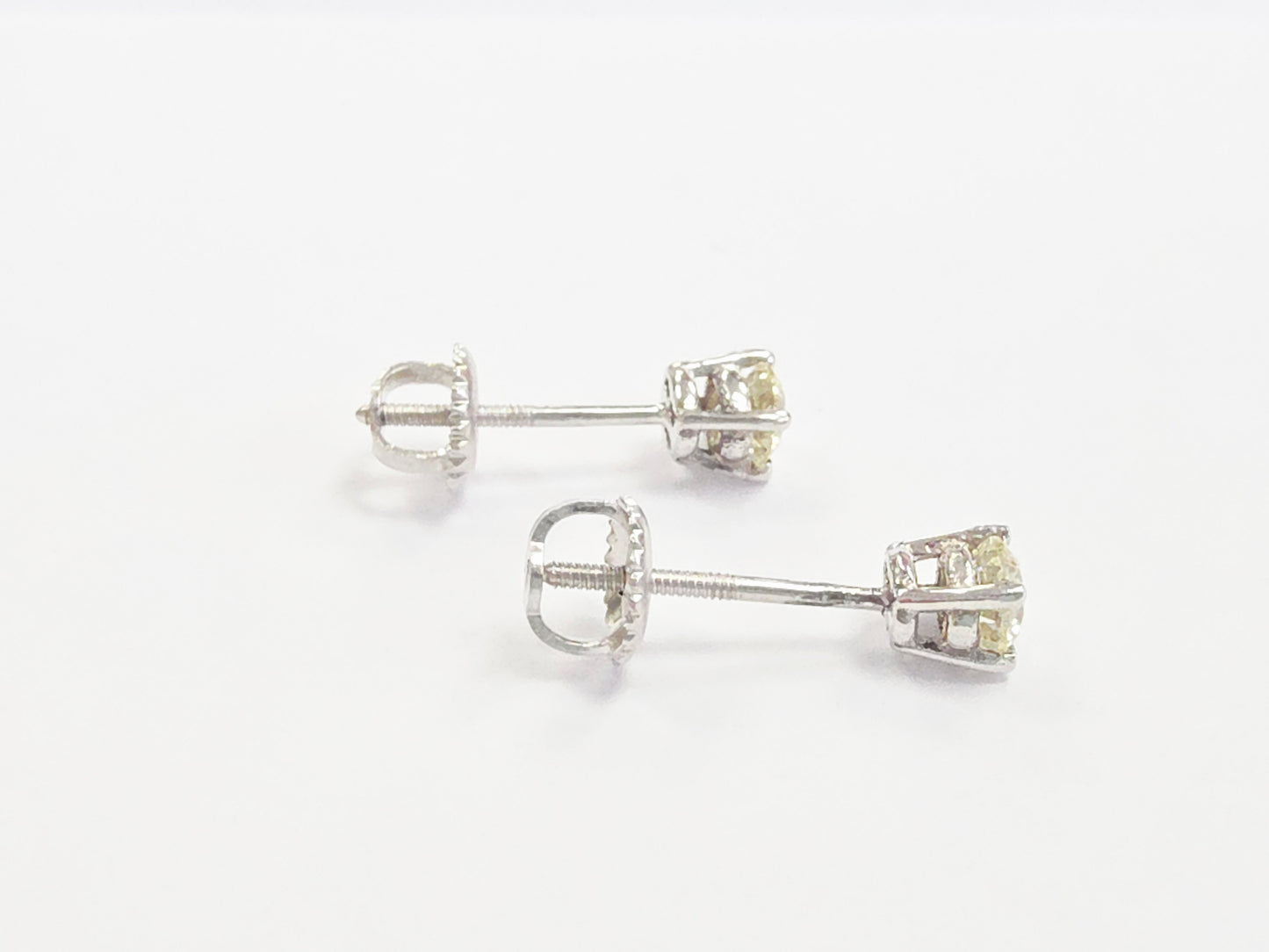 0.58 Carats Natural Diamond Round Shape Studs 14 Karat White Gold