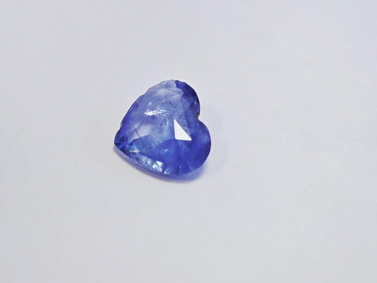 MANUFACTURER PRICING, 2 Cts Heart Shape Natural Blue Sapphire