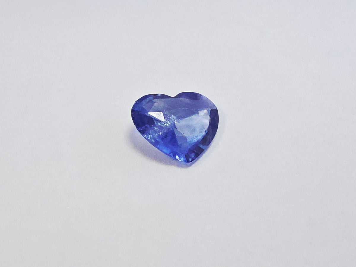 MANUFACTURER PRICING, 2 Cts Heart Shape Natural Blue Sapphire