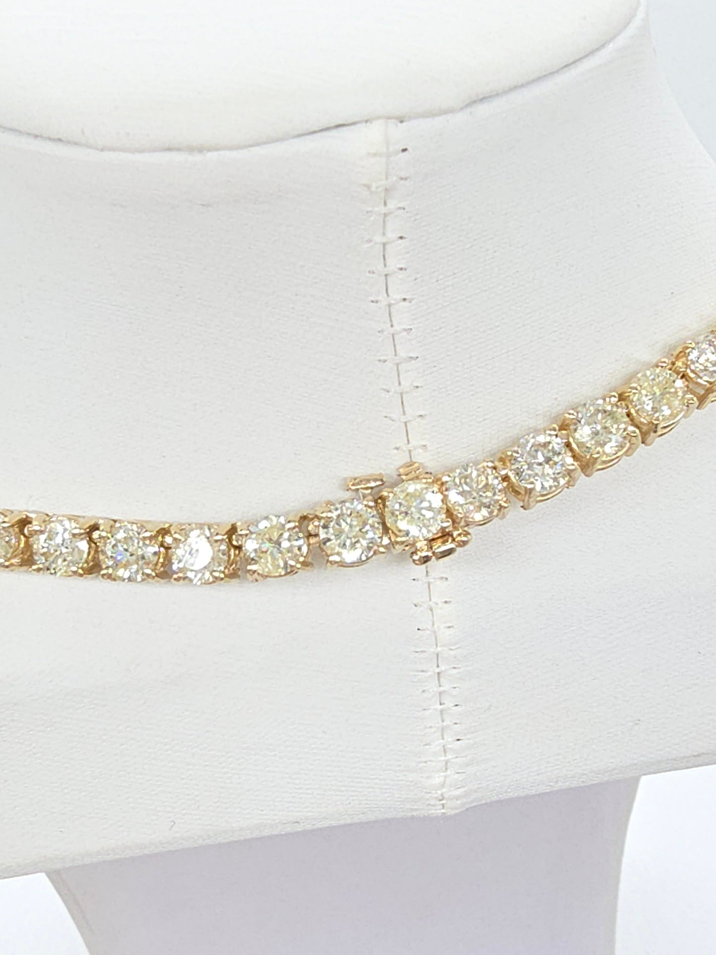 LIQUIDATION SALE, 41 Carat Natural Diamond Necklace in 14K Yellow Gold 18"