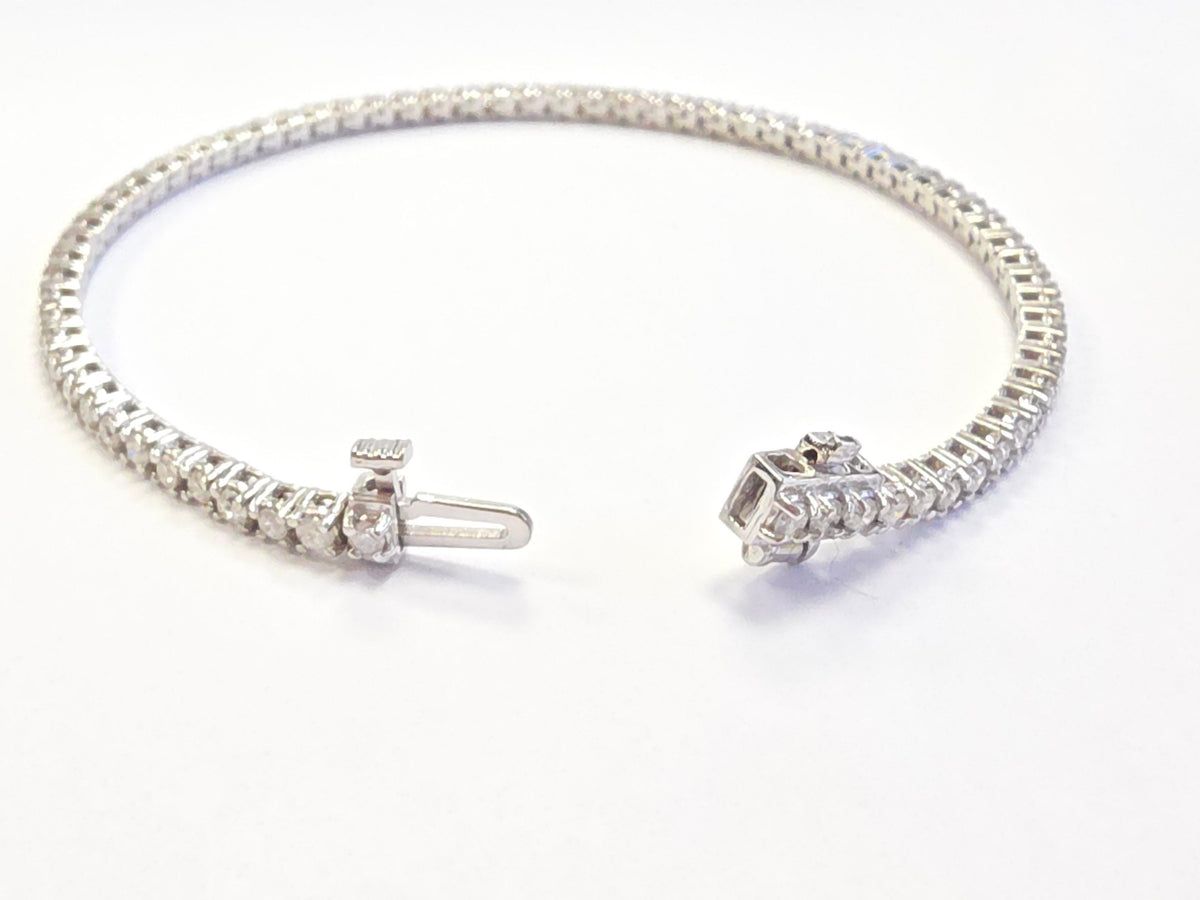 WHOLESALE VALUE, 2.26 Carat Natural Diamond Tennis Bracelet 14 Karat White Gold
