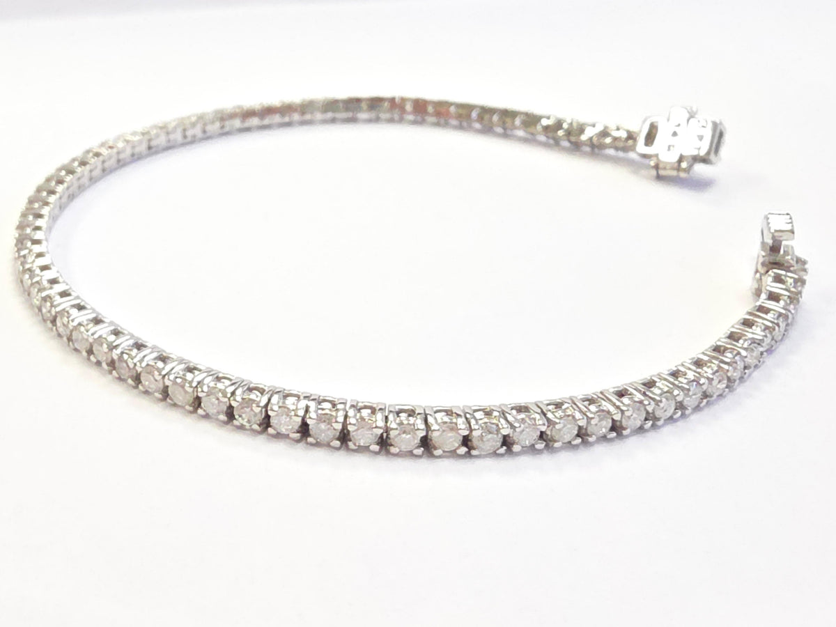 WHOLESALE VALUE, 2.26 Carat Natural Diamond Tennis Bracelet 14 Karat White Gold