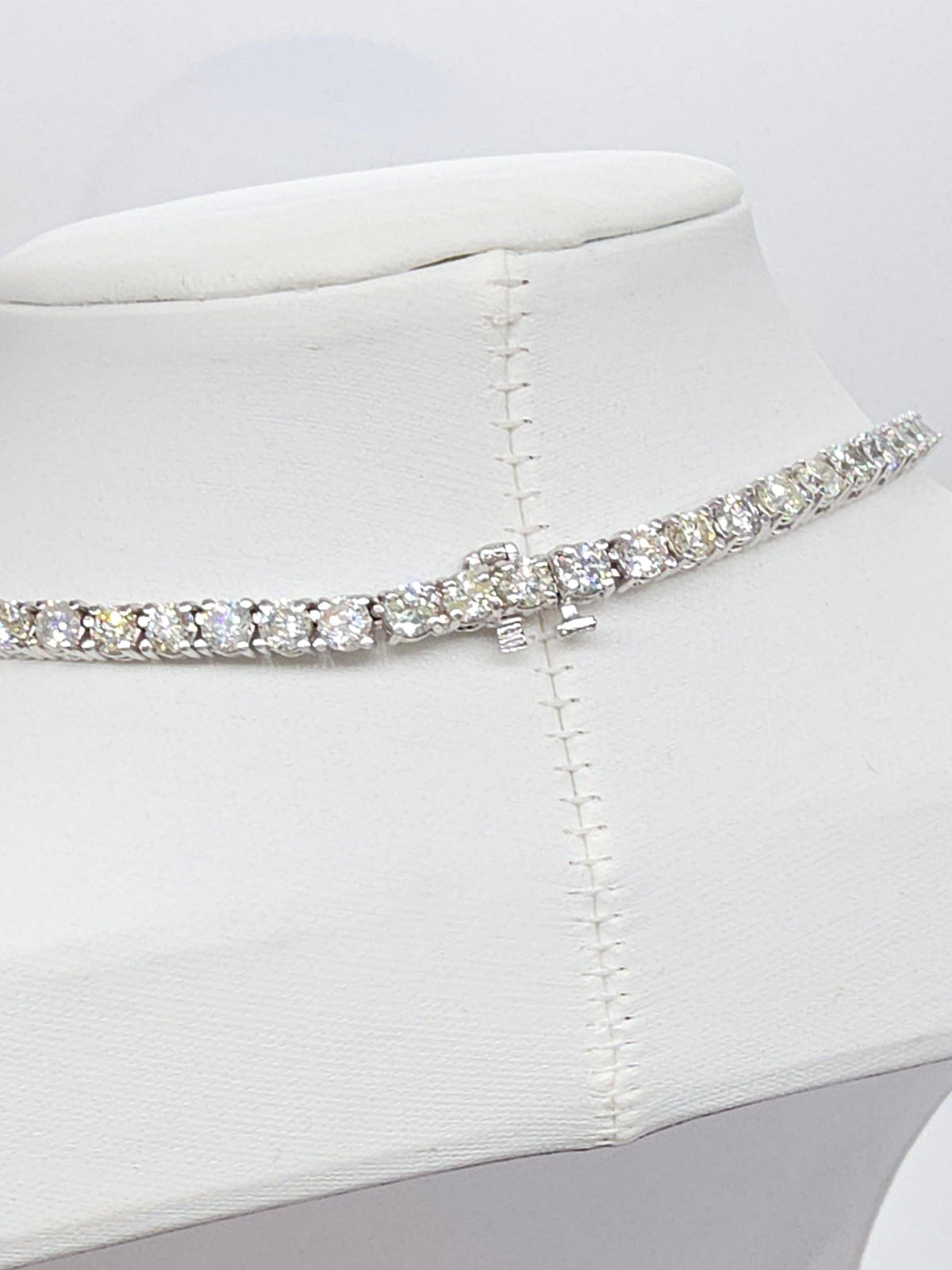 EXCEPTIONAL SALE - NO OFFER, 13.12 Cts Natural Diamond Necklace 14K White 22''