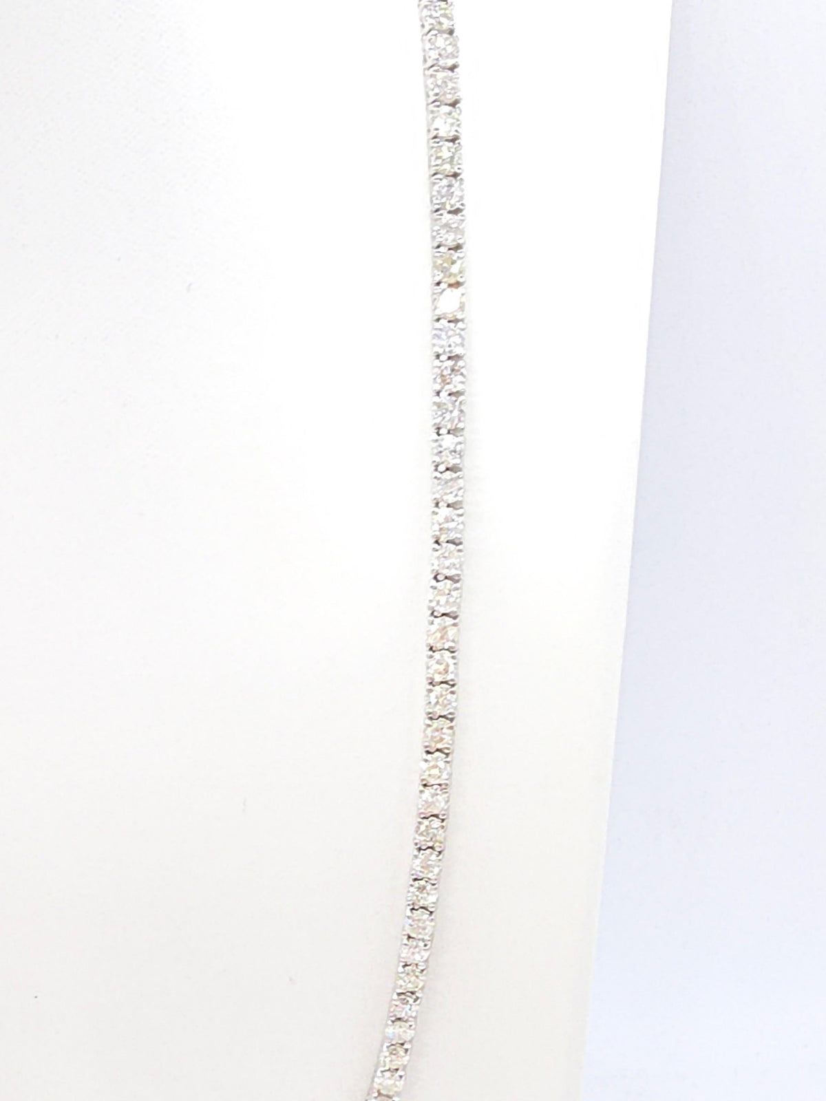 PRICE TO SELL- NO OFFER, 20.30 ct Natural Diamond Tennis Necklace 14K White 22''