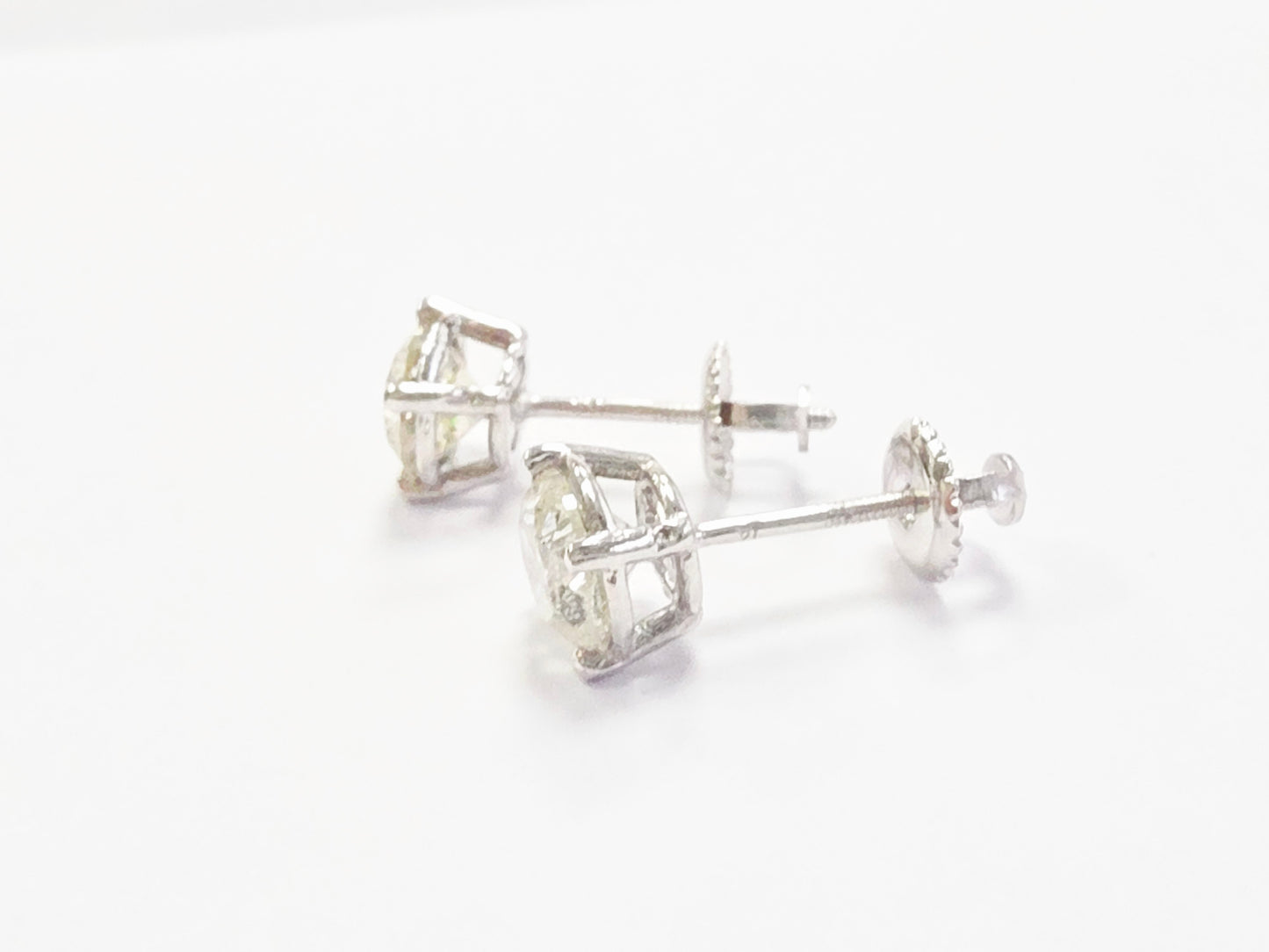 1.56 ct Round Diamond Stud Earrings in 14K White Gold
