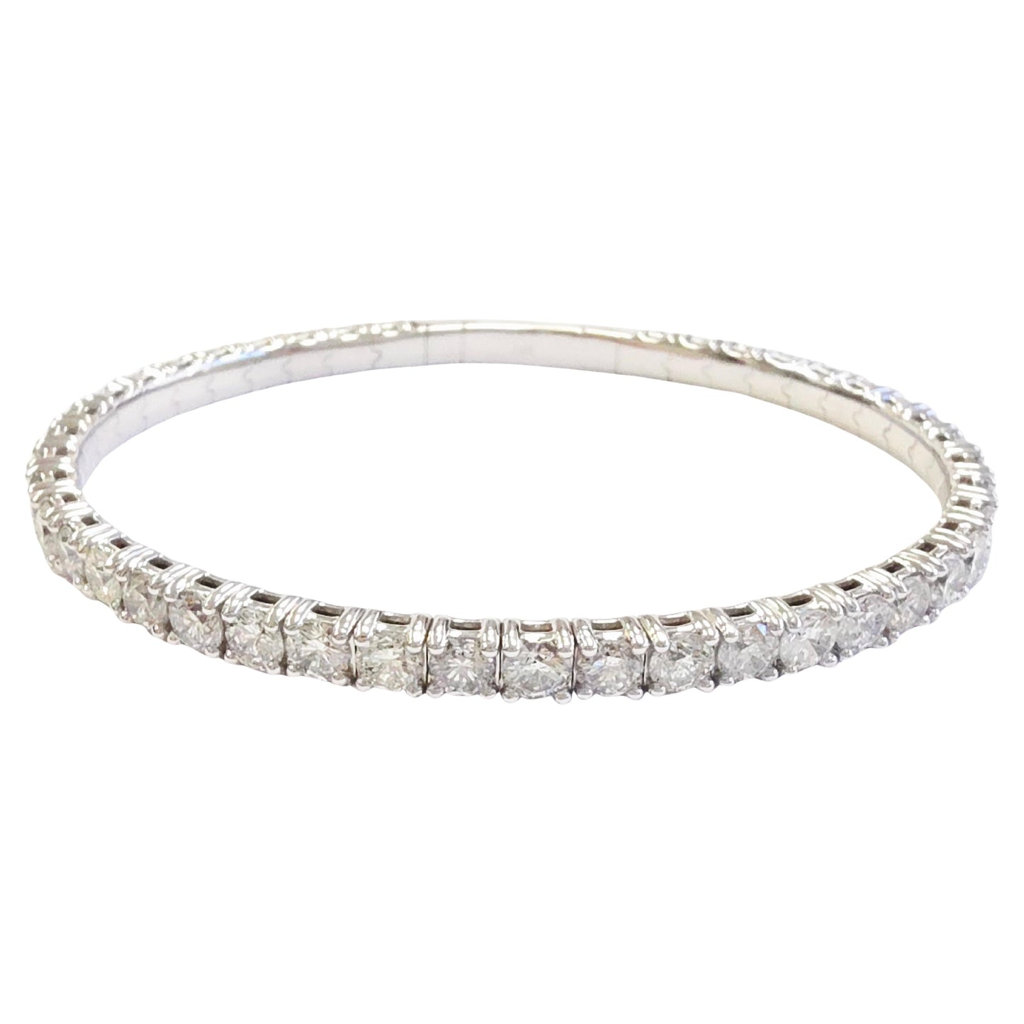 8.24 Carat Natural Diamond Flexible Bangle White Gold 14 Karat