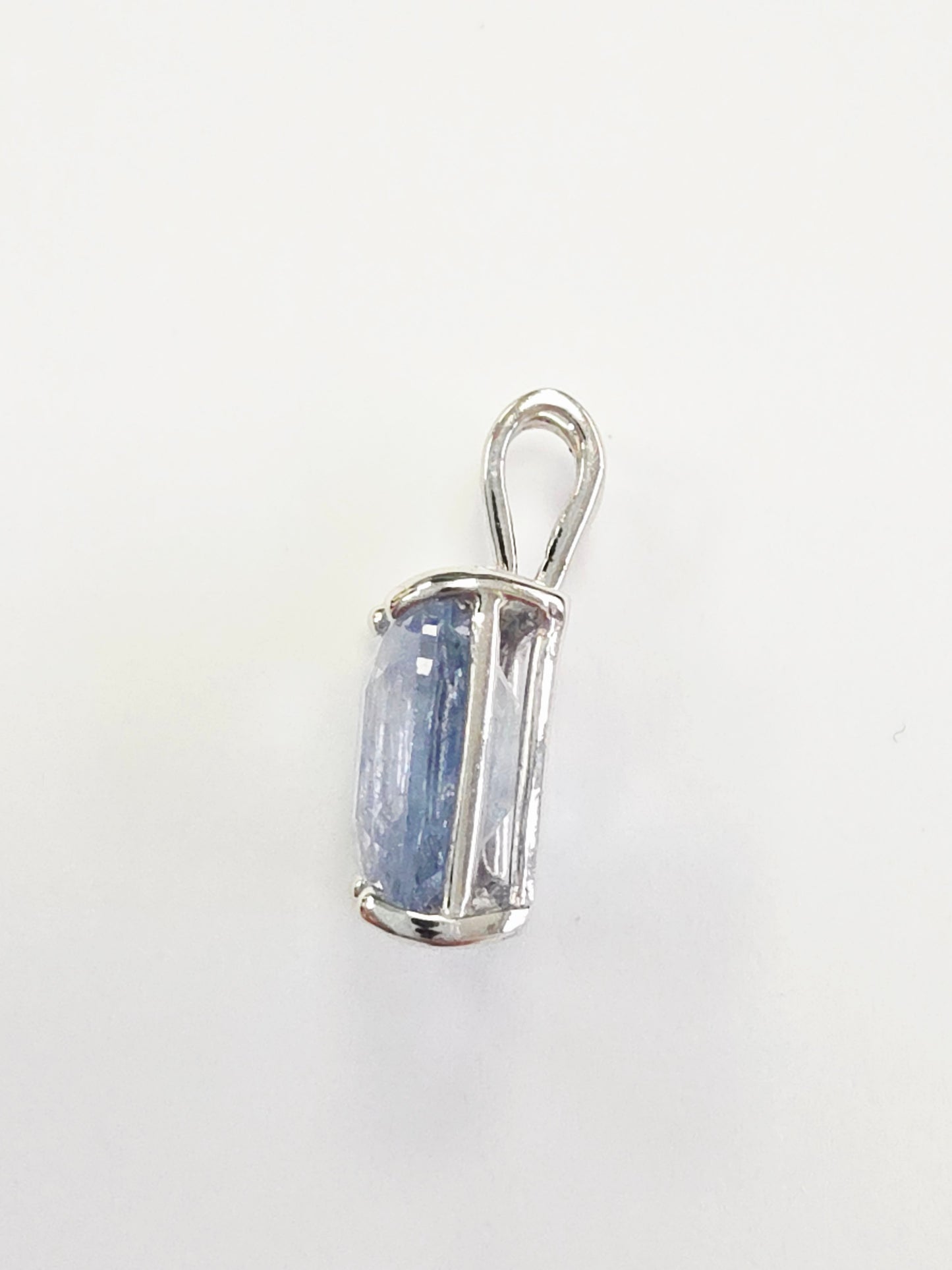 4.76 Carats Cushion Shape Natural Blue Sapphire Pendant