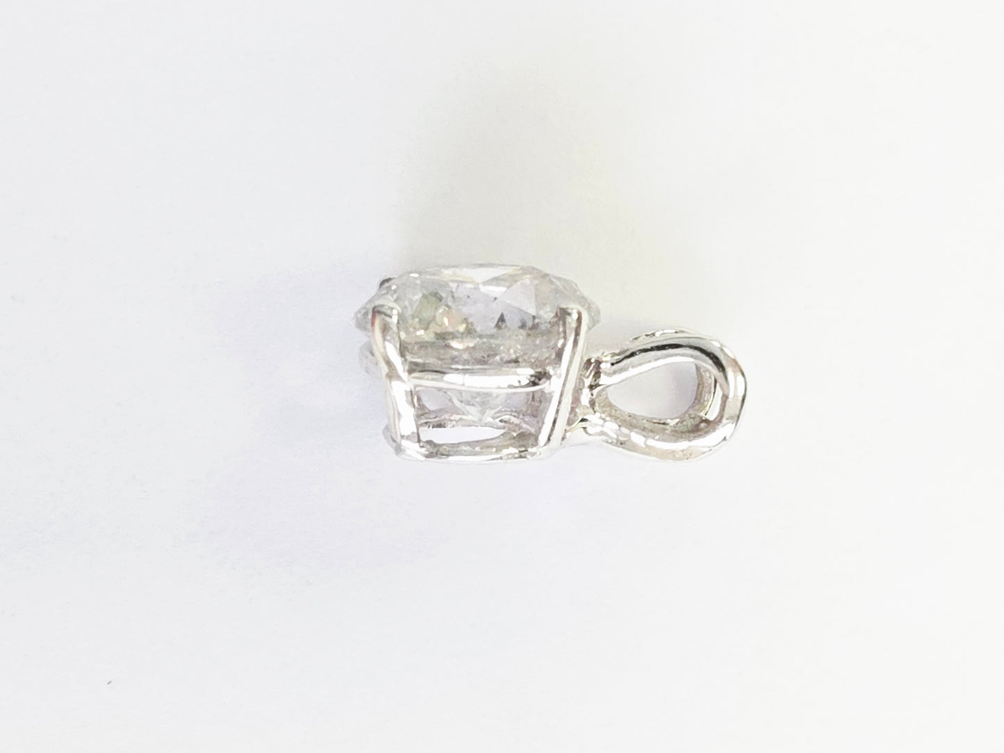 1.56 ct Round Diamond Pendant in 14K White Gold