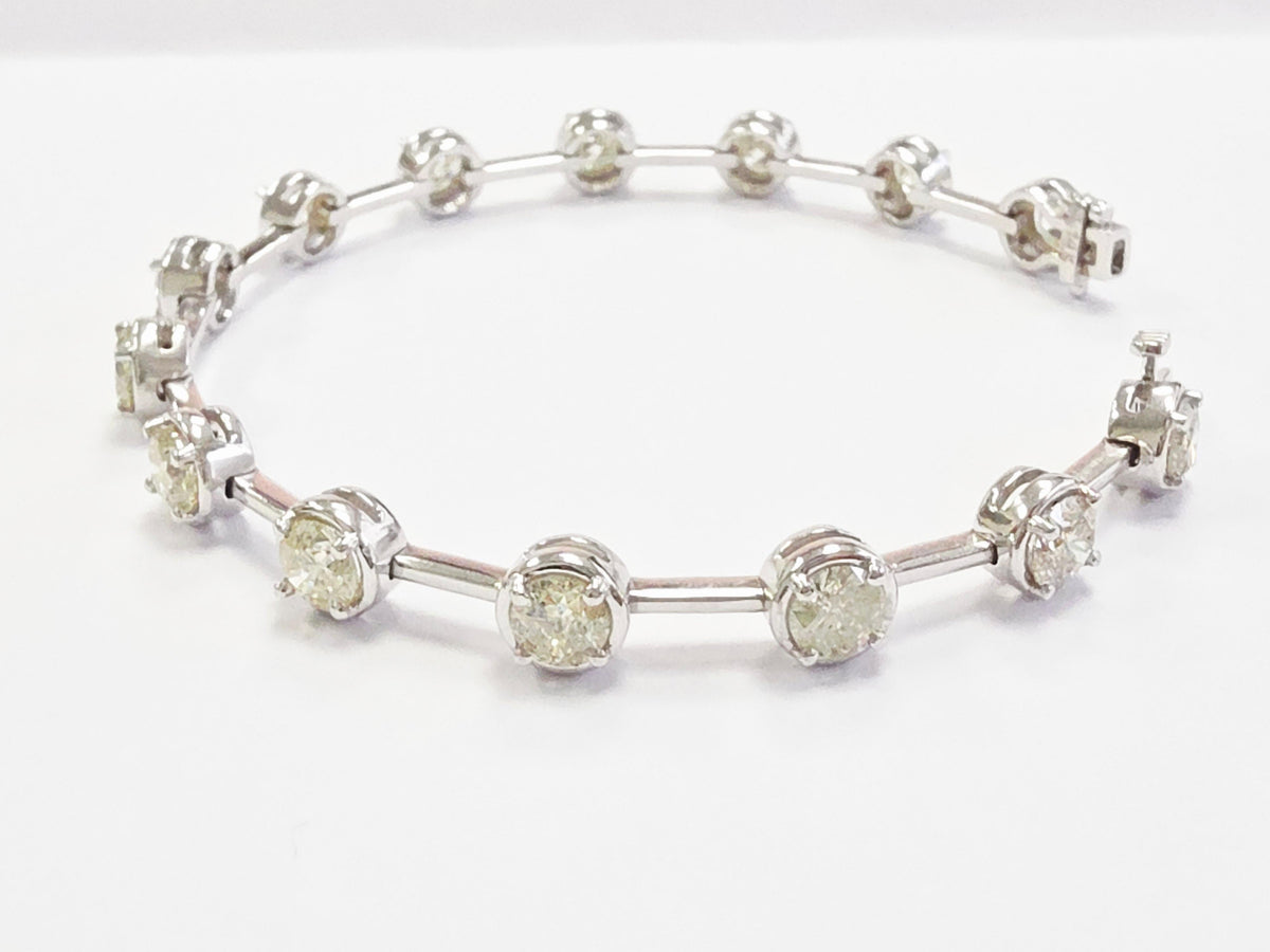 MONTH-LONG SALE, 10.02 Carat Natural Diamond Bar Bracelet 14 Karat White Gold