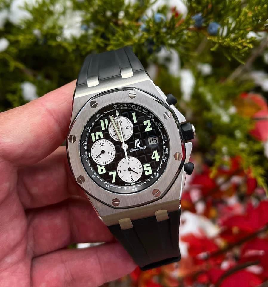 EXCLUSIVE OFFER, Audemars Piguet Royal Oak Offshore Chronograph Mens Watch