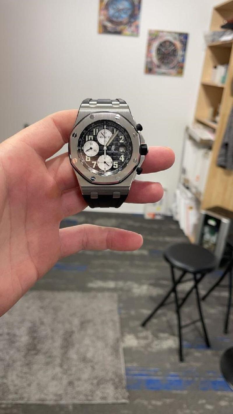 EXCLUSIVE OFFER, Audemars Piguet Royal Oak Offshore Chronograph Mens Watch
