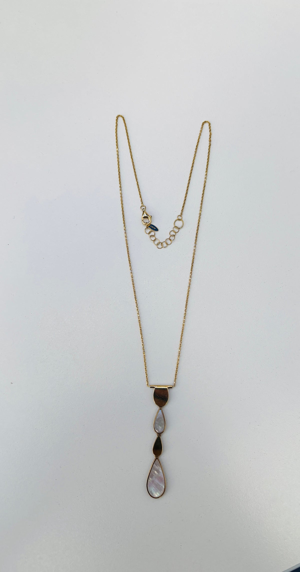BLOWOUT SALE- NO OFFER, 14k Italian made yellow gold chain-pearl necklace 20"