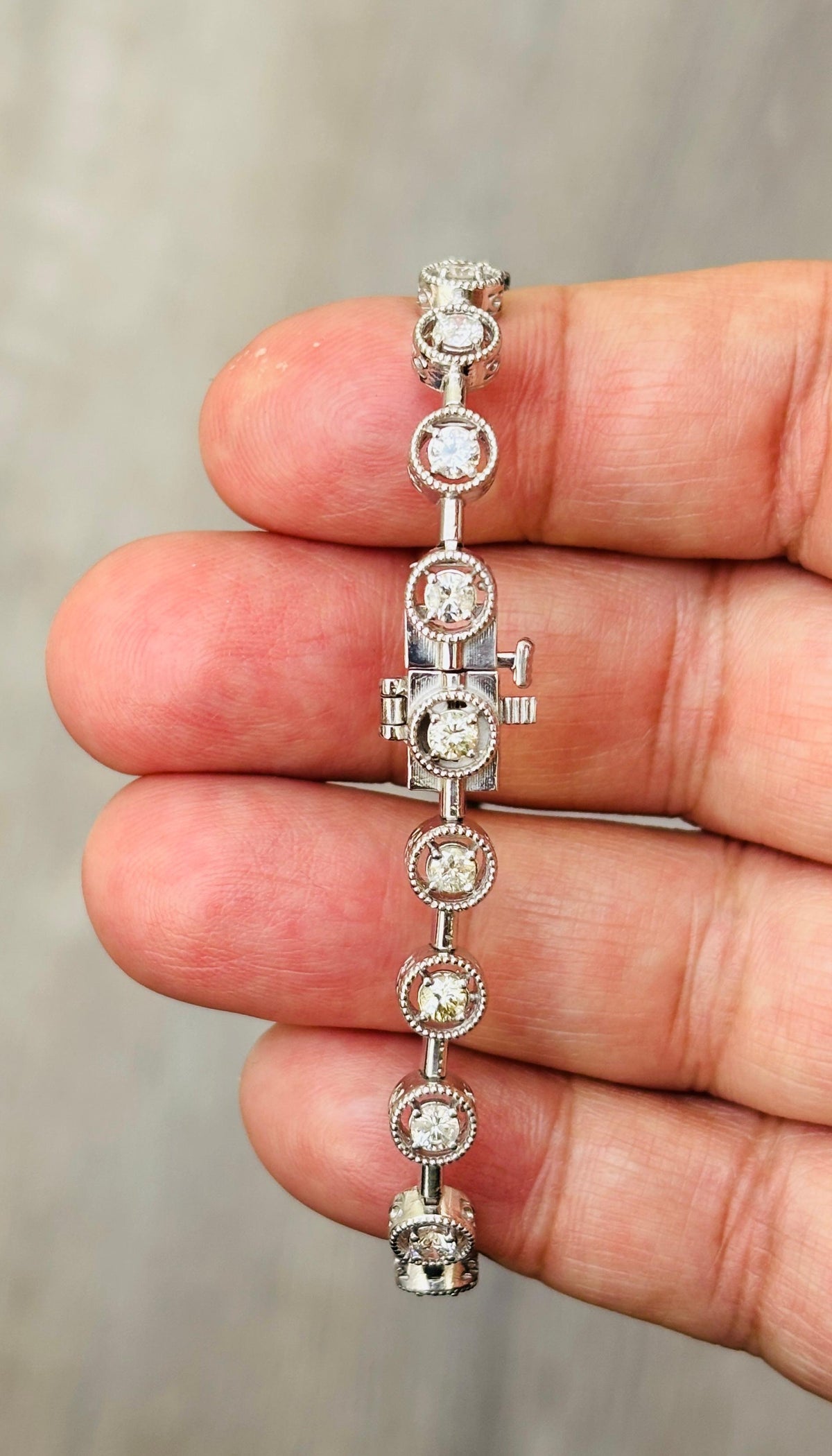 EXCEPTIONAL SALE - NO OFFER, 2.75 Carat Natural Diamond Halo Bracelet 14K White