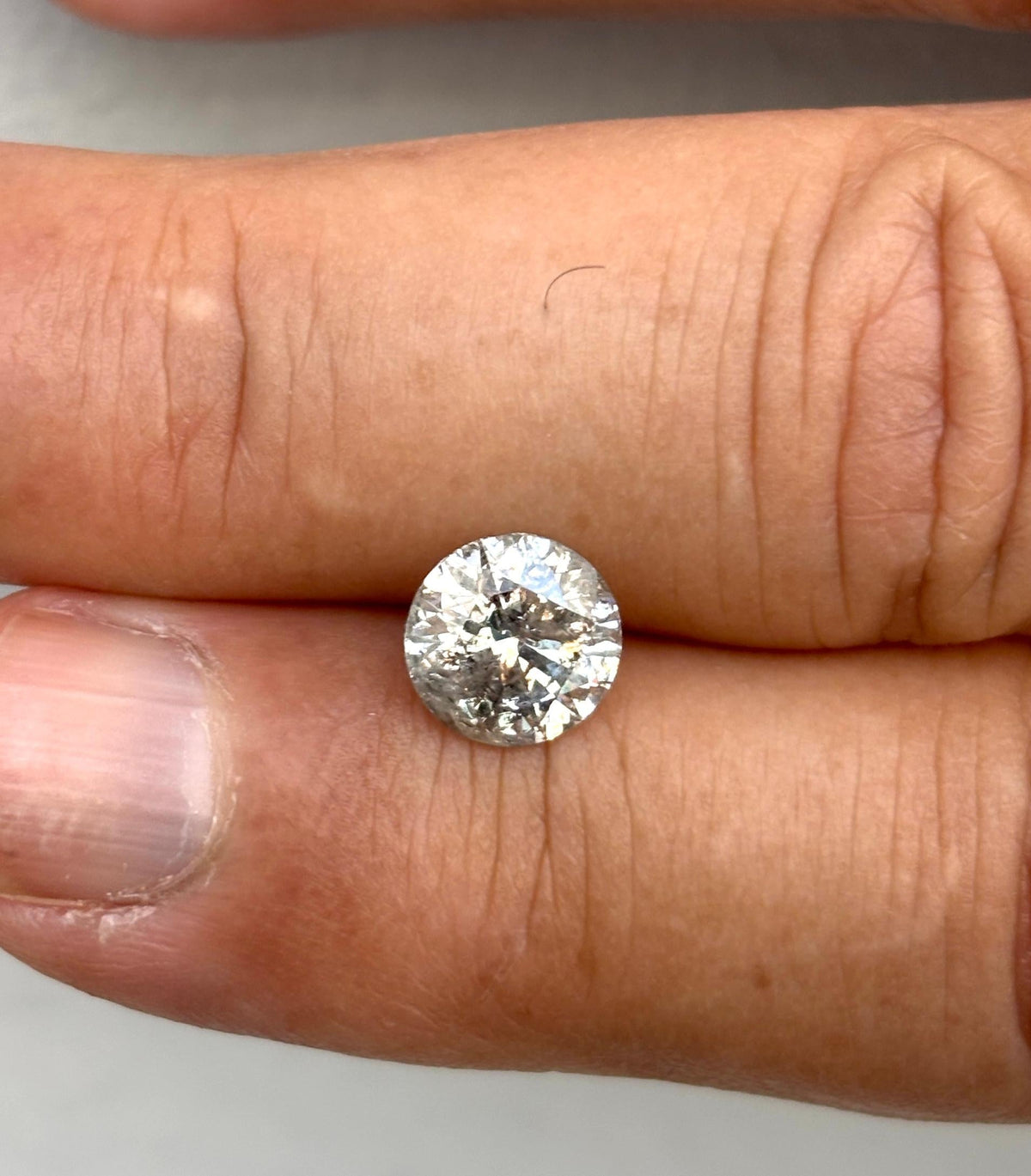 WEEK LONG CLEARANCE, 2.30 Carat Round Shape Natural Diamond No treatments