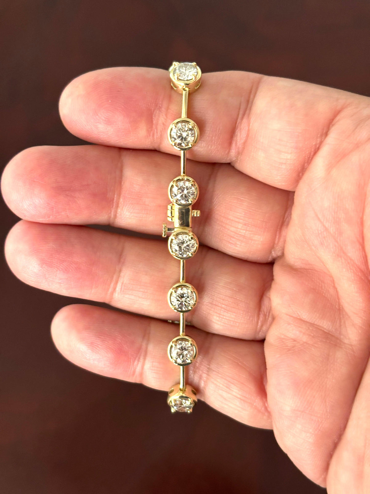 PRICE TO SELL- NO OFFERS, 9.25 Cts Natural Diamond Bar Bracelet 14K Yellow Gold