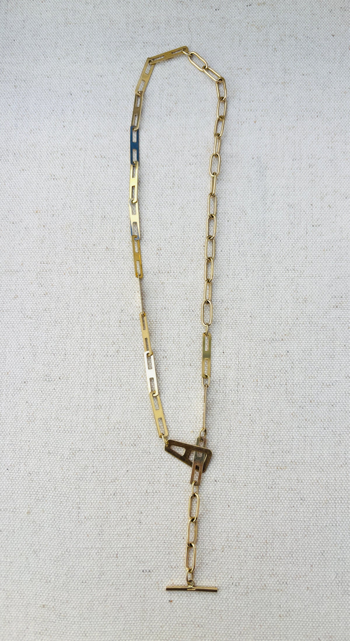 GOLD BLOWOUT SALE- NO OFFER, 14k yellow gold Italian made clip board necklace